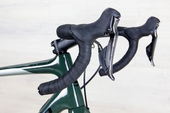 Used Cannondale Synapse Hi-Mod 2019 Road & Gravel, Green — image 10 of 18