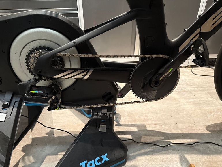 Felt IA FRD 2.0 Ultimate Force eTap AXS 2025 | buycycle