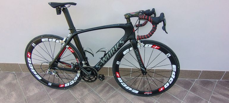 Specialized S-Works Venge ViAS Disc Di2 2018 | 2BX