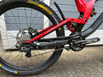 Brugt Canyon Sender CF 2016 Mountainbike — billede 3 af 9