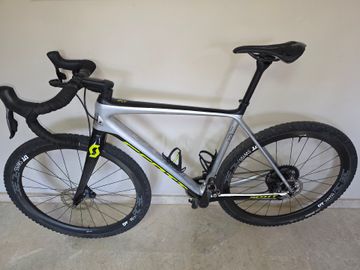 Used Scott Addict CX RC 2019 2019 Road & Gravel, Light Gray — image 2 of 6