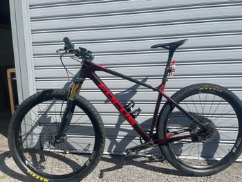 Brugt Focus RAVEN 9.9 2019 2019 Mountainbike — billede 2 af 8