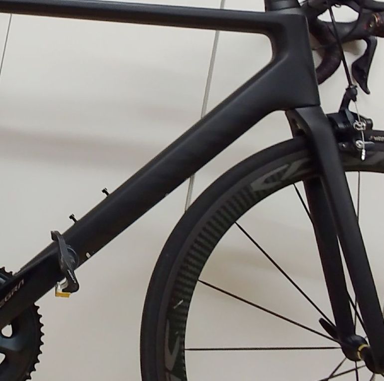 Brugt Canyon Ultimate CF SLX 8.0 Di2 2019 2019 Road & Gravel — billede 3 af 11