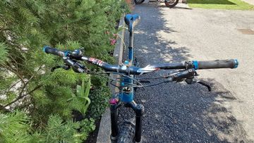 Used Rocky Mountain Altitude 730 2016 2016 Mountainbike, Blue, 27.5 — image 5 of 5