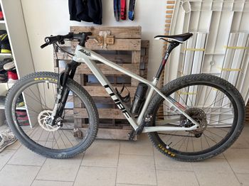 Tweedehands CUBE REACTION C:62 PRO 2022 2022 MTB