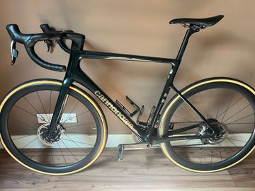 Used Cannondale SuperSix EVO SRAM Red eTap 2023 Road & Gravel, Black — image 2 of 5