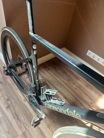 Used Cannondale SuperSix EVO SRAM Red eTap 2023 Road & Gravel, Black — image 4 of 5