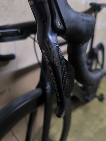 Canyon Aeroad CF SL 8.0 Di2 2019 2019 Road & Gravel usato, Nero — immagine 3 di 9