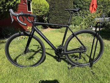 Orbea TERRA H30 2021 2021 Road & Gravel usato, Nero — immagine 1 di 20