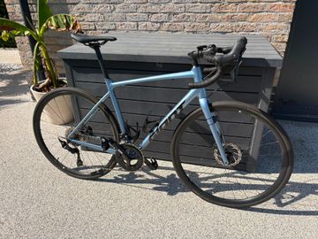 Used Giant Contend AR 1 2025 2025 Road & Gravel, Light Gray — image 2 of 13