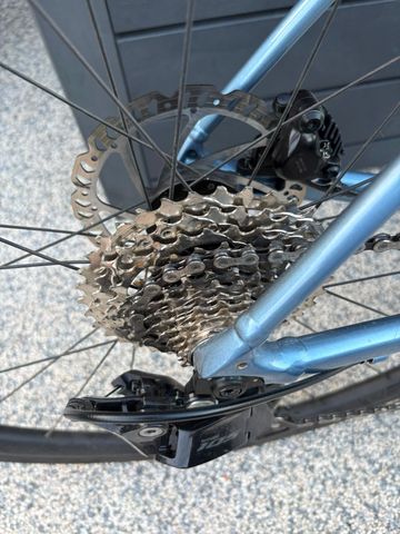 Used Giant Contend AR 1 2025 2025 Road & Gravel, Light Gray — image 11 of 13