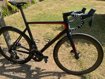 Brugt Colnago V3 Shimano Ultegra Di2 2024 Road & Gravel — billede 8 af 10