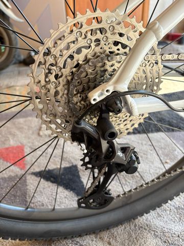 Tweedehands Trek X-Caliber 8 2022 2022 Mountainbike — afbeelding 3 van 10