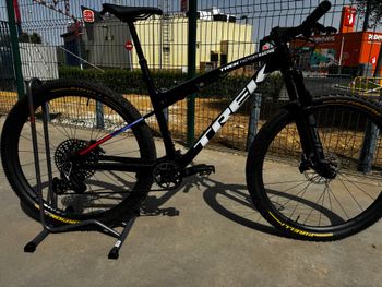 Brugt Trek Supercaliber SLR 9.8 X0 AXS T-Type Gen 2 2026 2026 MTB