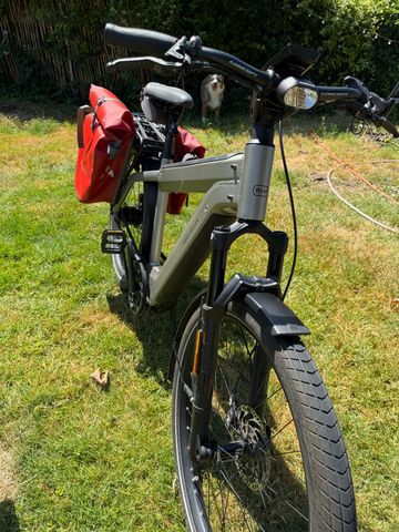 Used Riese & Müller Supercharger Rohloff Speedhub 2023 Urban, Light Gray — image 1 of 14