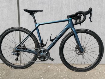 Brugt Canyon Endurace WMN CF SLX Disc 8.0 Di2 2017 Road & Gravel