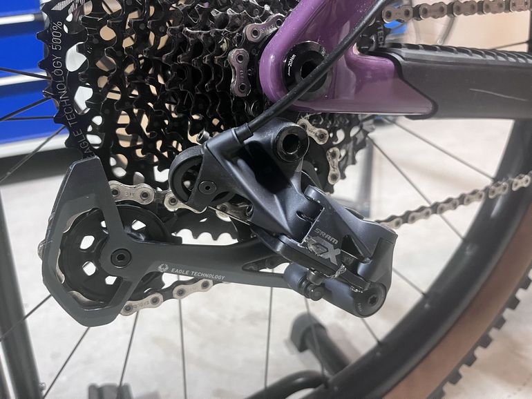 Santa Cruz Megatower SRAM GX Eagle 2025 Mountainbike d'occasion — image 12 sur 16