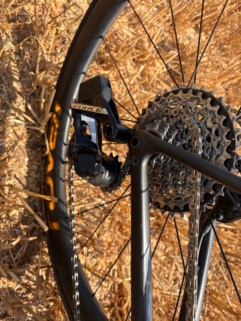 Tweedehands Specialized Aethos 2025 Road & Gravel — afbeelding 11 van 14