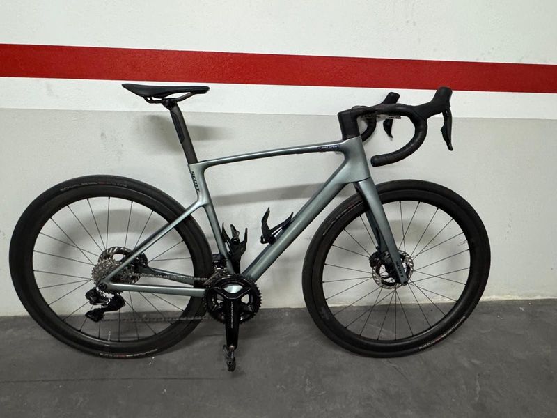 Tweedehands Scott Addict 10 2026 2026 Road & Gravel