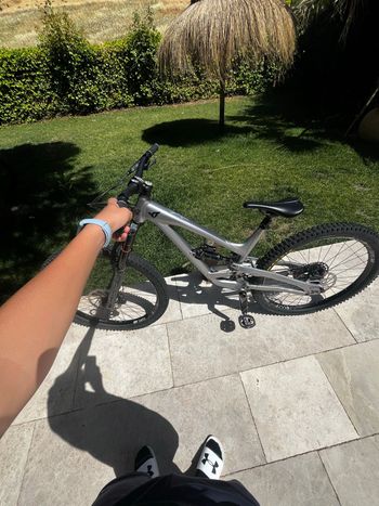 Brugt YT Industries Capra Base AL 2021 2021 Mountainbike — billede 4 af 4