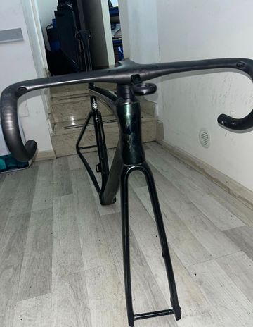 Brugt Specialized Tarmac SL7 Expert 2024 Frameset 2024 Road & Gravel — billede 2 af 3