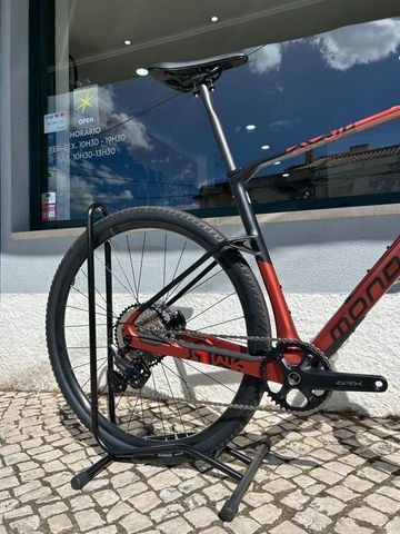 Używany Mondraker ARID CARBON 2025 2025 Road & Gravel — zdjęcie 3 z 6