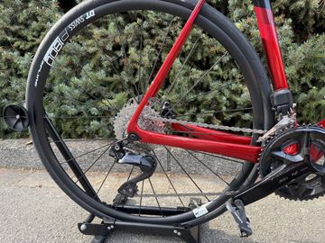 Gebrauchtes Stevens Izoard Pro Disc Di2 2023 2023 Road & Gravel, Rot — Bild 18 von 23