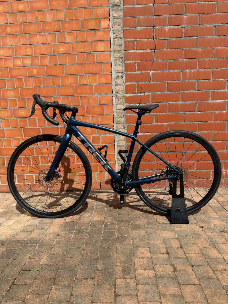 Brugt Trek Domane AL 2 Disc 2021 2021 Road & Gravel — billede 5 af 6