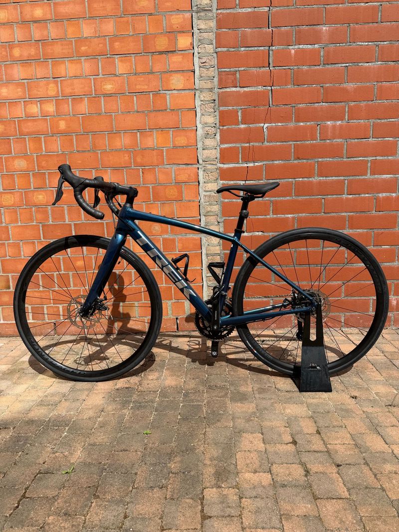 Brugt Trek Domane AL 2 Disc 2021 2021 Road & Gravel — billede 6 af 6