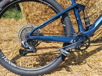 Używany BMC Fourstroke 01 ONE 2022 2022 Mountainbike — zdjęcie 3 z 8