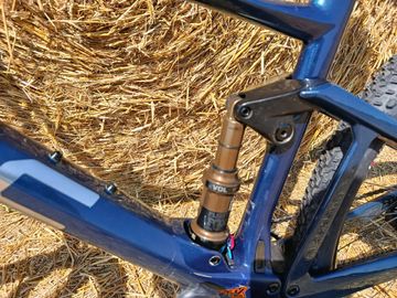 Used BMC Fourstroke 01 ONE 2022 2022 Mountainbike, Blue, 29 — image 5 of 8