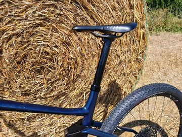 Used BMC Fourstroke 01 ONE 2022 2022 Mountainbike, Blue, 29 — image 4 of 8
