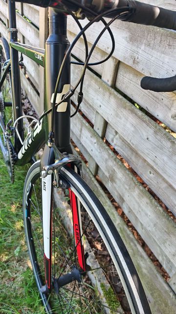 Used CUBE ATTAIN Race 2017 2017 Road & Gravel, Black — image 3 of 18