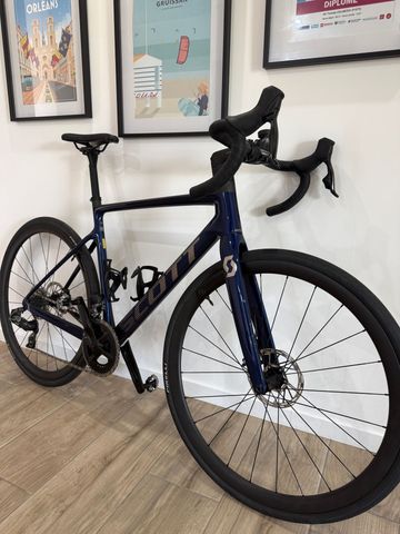 Used Scott Addict 10 2024 2024 Road & Gravel, Blue — image 4 of 6