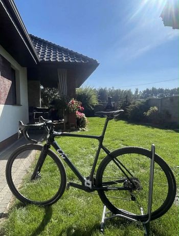 Used Giant Custom Shimano Deore XT Di2 2021 Road & Gravel, Black — image 2 of 4