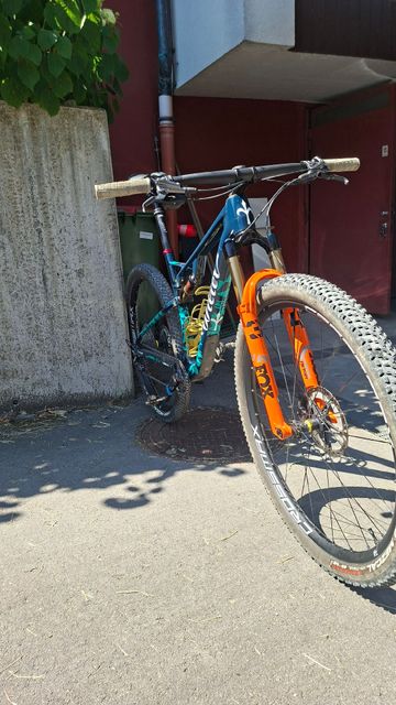 Used Wilier URTA MAX Frameset 2025 Mountainbike, Blue — image 3 of 3