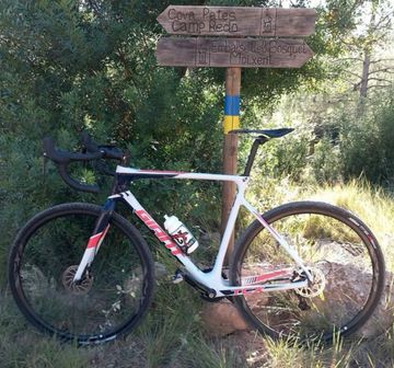 Tweedehands Giant TCX Advanced Pro 2 2019 2019 Road & Gravel — afbeelding 3 van 3
