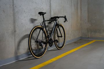 Tweedehands Cannondale CAAD12 RED eTap 2018 2018 Road & Gravel — afbeelding 2 van 7