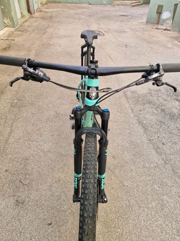 Used Bianchi SRAM X01 Eagle 2017 Mountainbike, Blue — image 7 of 22
