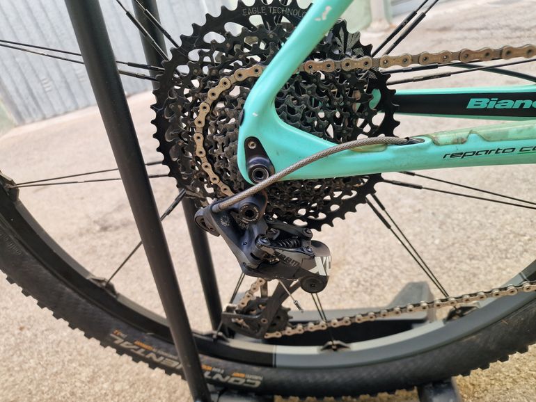 Used Bianchi SRAM X01 Eagle 2017 Mountainbike, Blue — image 4 of 22