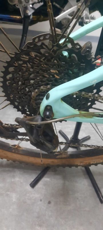 Used Bianchi SRAM X01 Eagle AXS 2017 Mountainbike, Blue — image 14 of 14