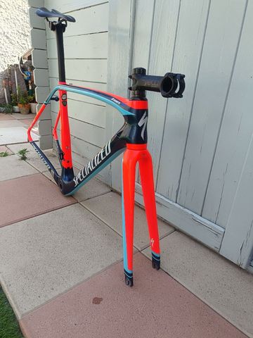 Used Specialized Tarmac Pro Race 2016 Frameset 2016 Road & Gravel, Blue — image 4 of 6