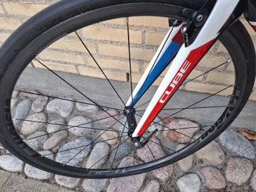 Used CUBE aerium C:62 SL 2016 2016 Road & Gravel, Red — image 10 of 10