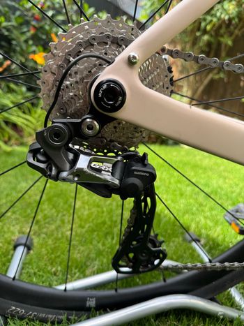 Used BXT Custom Shimano GRX Di2 2026 Road & Gravel, White — image 2 of 11