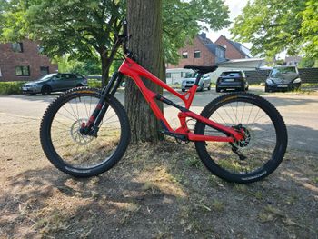 Used YT Custom Shimano Deore XT 2019 Mountainbike, Orange — image 2 of 6