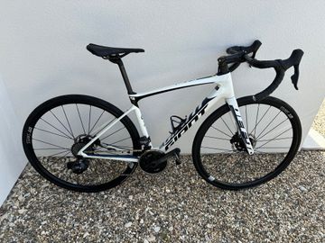 Tweedehands Giant Defy Advanced 2021 Road & Gravel — afbeelding 1 van 126
