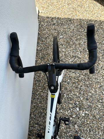 Tweedehands Giant Defy Advanced 2021 Road & Gravel — afbeelding 17 van 126