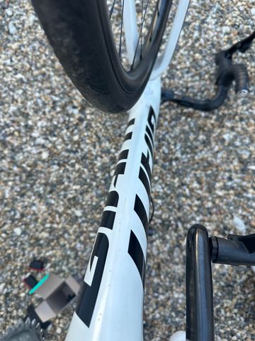 Tweedehands Giant Defy Advanced 2021 Road & Gravel — afbeelding 41 van 126