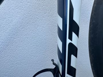 Tweedehands Giant Defy Advanced 2021 Road & Gravel — afbeelding 59 van 126