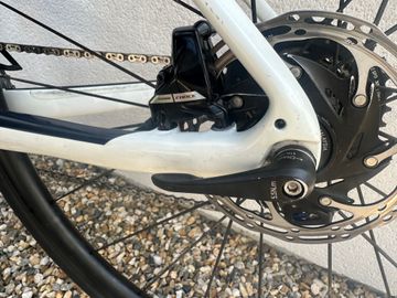 Tweedehands Giant Defy Advanced 2021 Road & Gravel — afbeelding 3 van 126